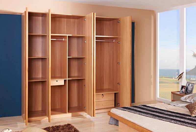 新衣柜味道刺鼻？教你如何快速除甲醛-图1